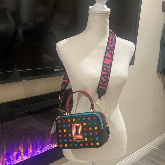 Karl Lagerfeld Paris - Picture 12 of 17